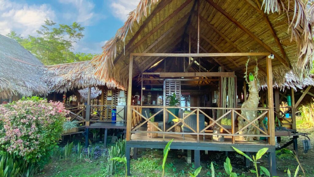 Hotel Amazon en Amazonas el cual puedes disfrutar con nuestros planes turístico